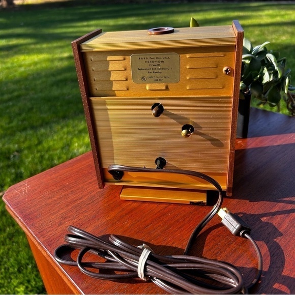 Mid-Century Modern Projector Alarm Clock | Teak & Aluminum | Stancraft NIB - Picture 6 of 7